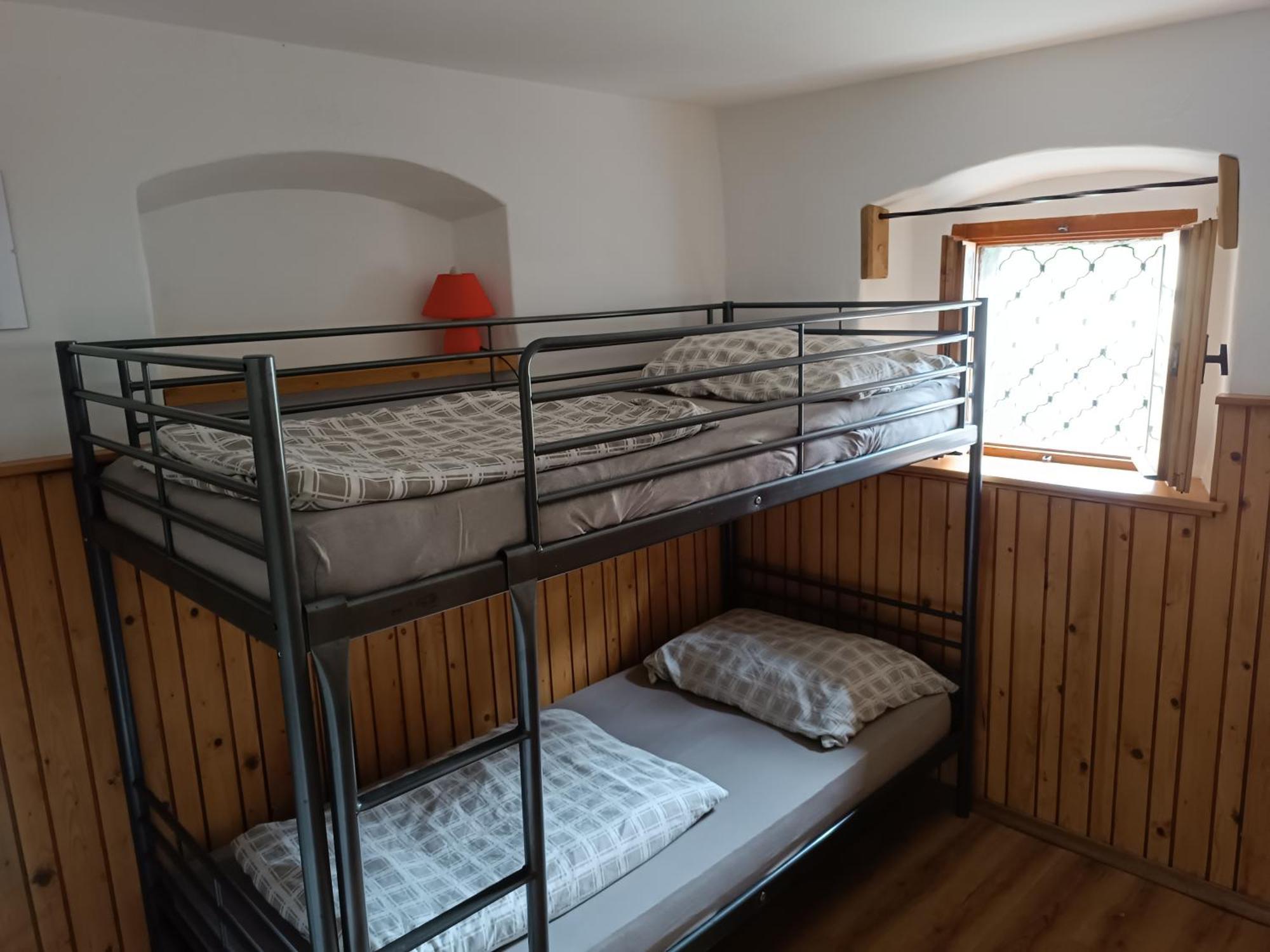Pr Mocnk Hostel Bled Bagian luar foto
